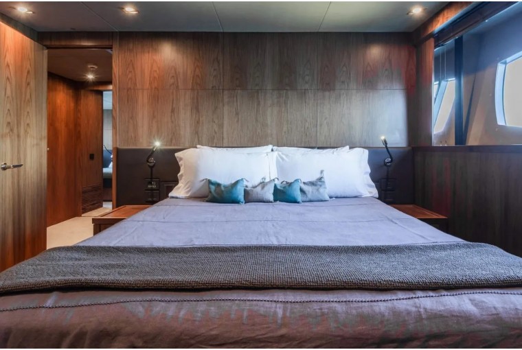 Sunseeker 131